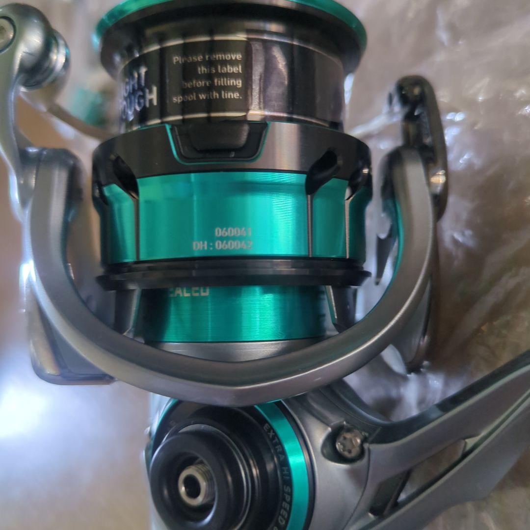 DAIWA 18 エメラルダス AIR LT3000S-CXH-DH