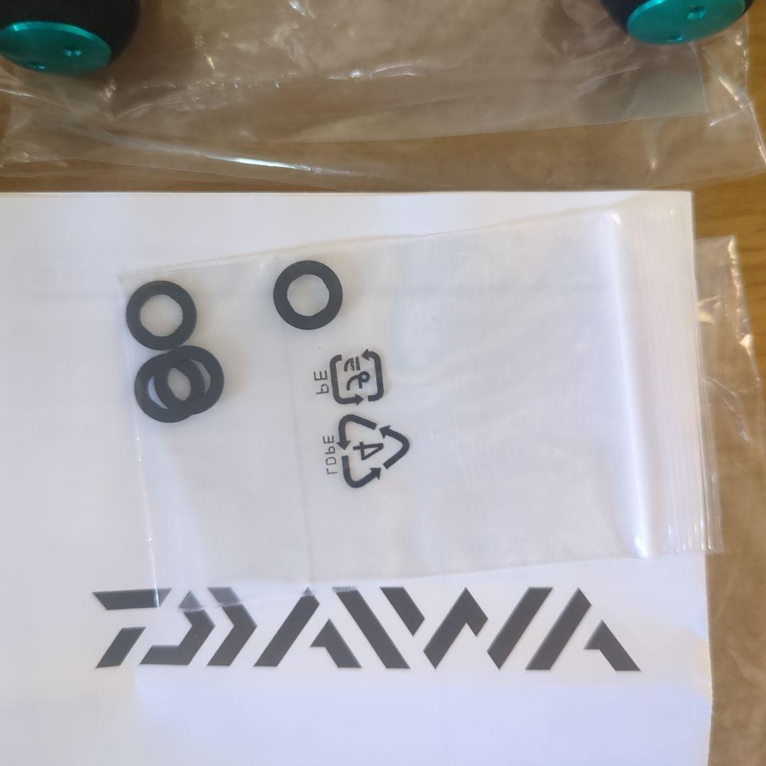 DAIWA 18 エメラルダス AIR LT3000S-CXH-DH