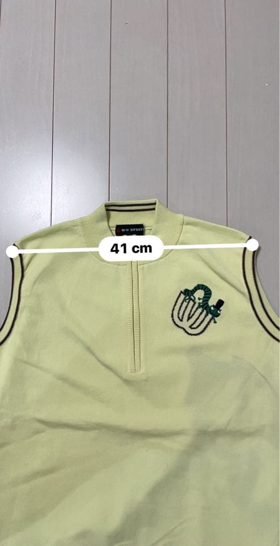 2601-04 M-U SPORTS イエロー　ゴルフ　ベスト