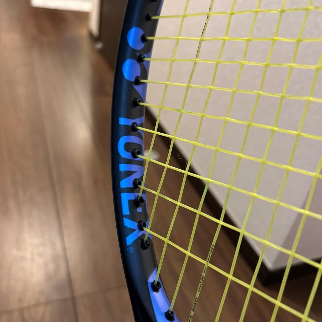 希少ヨネックス　YONEX イーゾーン　EZONE 100 ハイパーMG