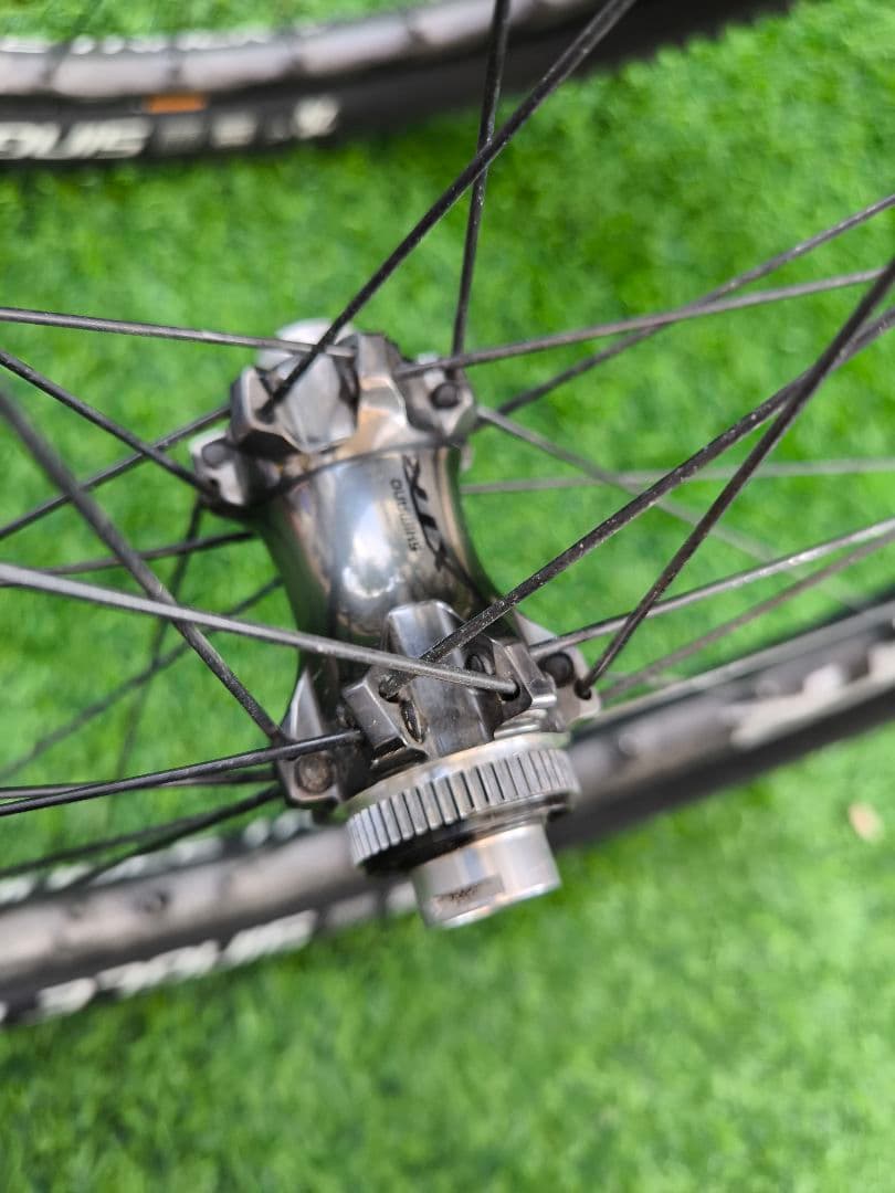 Shimano XTR カーボン 27.5 輪組 チューブレス