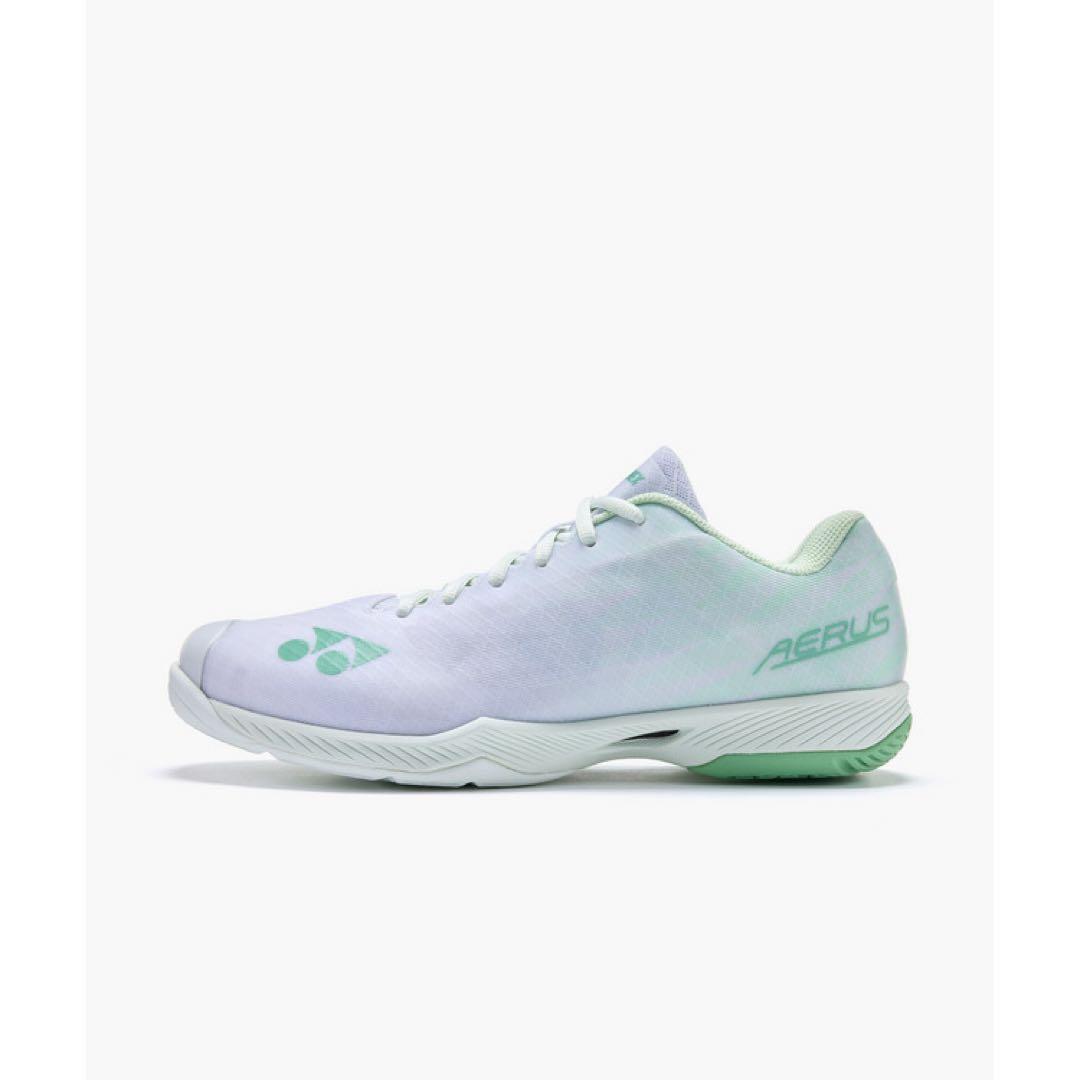 25.0㎝　エアラスワイド　新品未使用　YONEX　バドミントン　シューズ