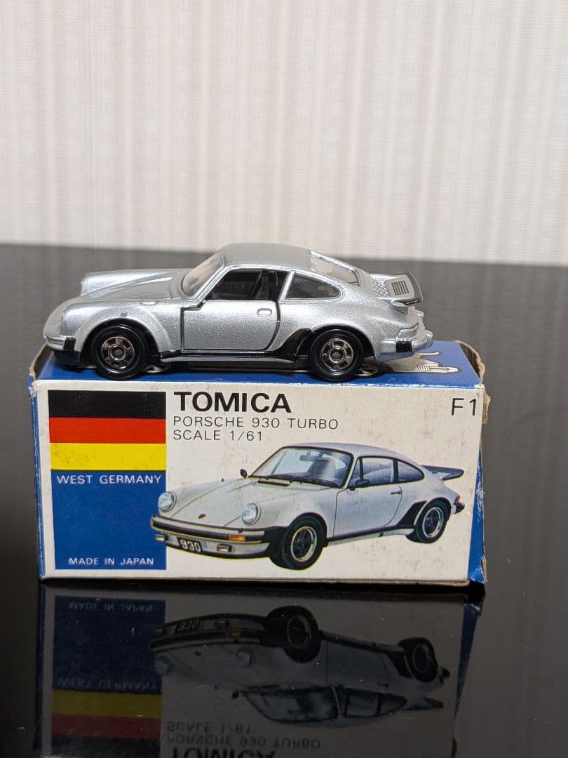 トミカ ポルシェ930ターボ 1/61