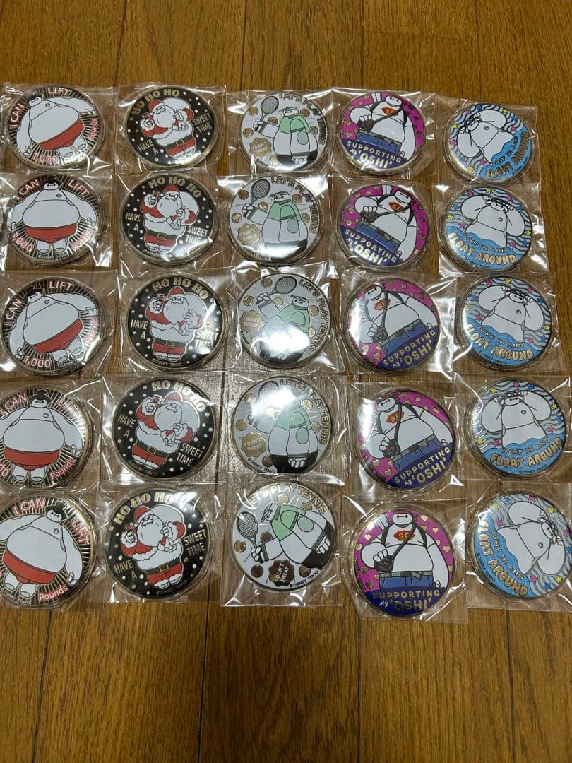 ディズニー　缶バッジ　ベイマックス