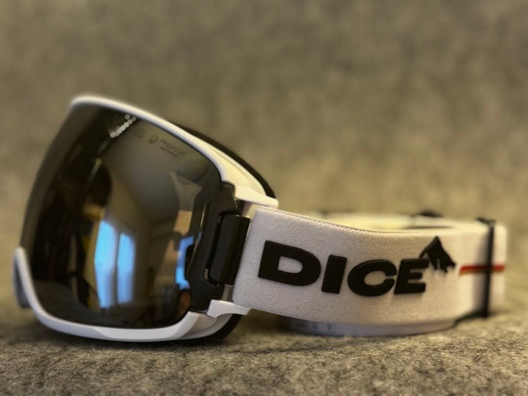 【新品・未使用】DICE BANK 調光シャンパンゴールドミラーレンズ