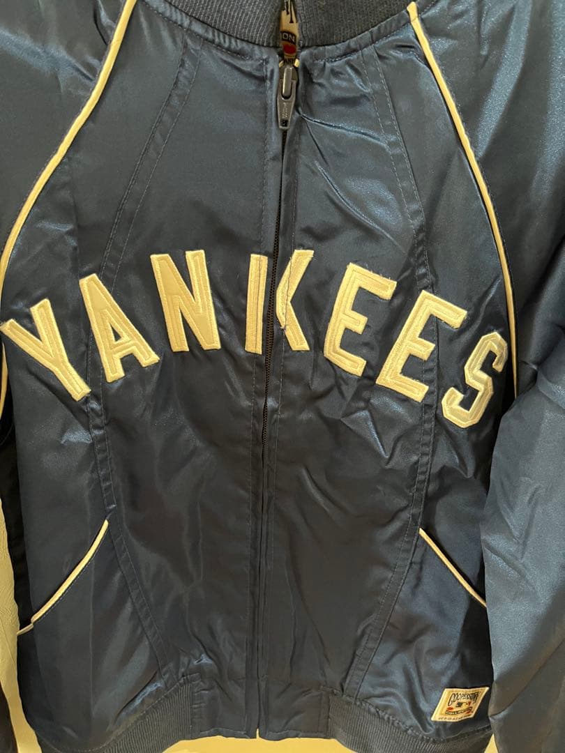 MLB ニューヨーク　ヤンキース ジャケット　メジャー　野球　G-III
