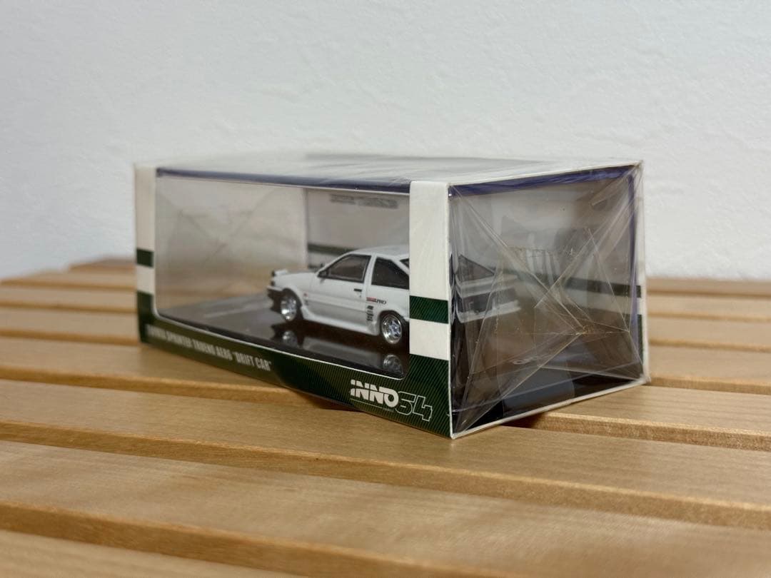 INNO64 1/64 トヨタAE86 DRIFT CAR