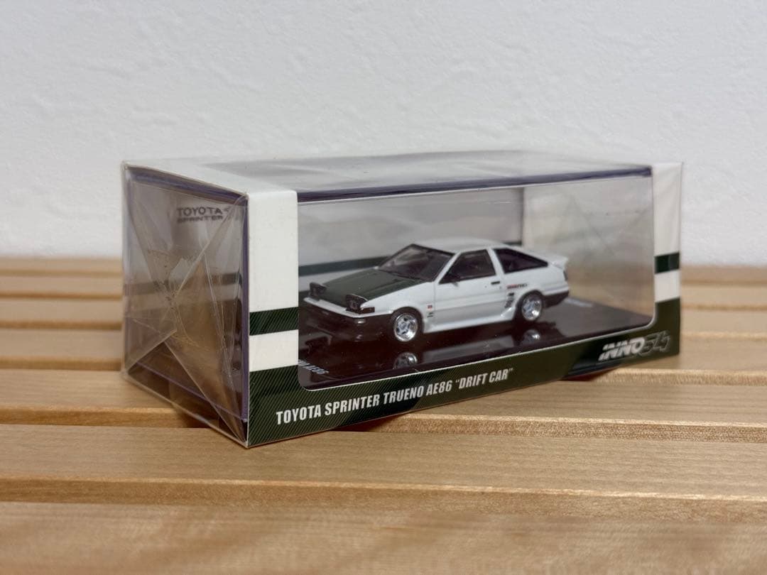 INNO64 1/64 トヨタAE86 DRIFT CAR