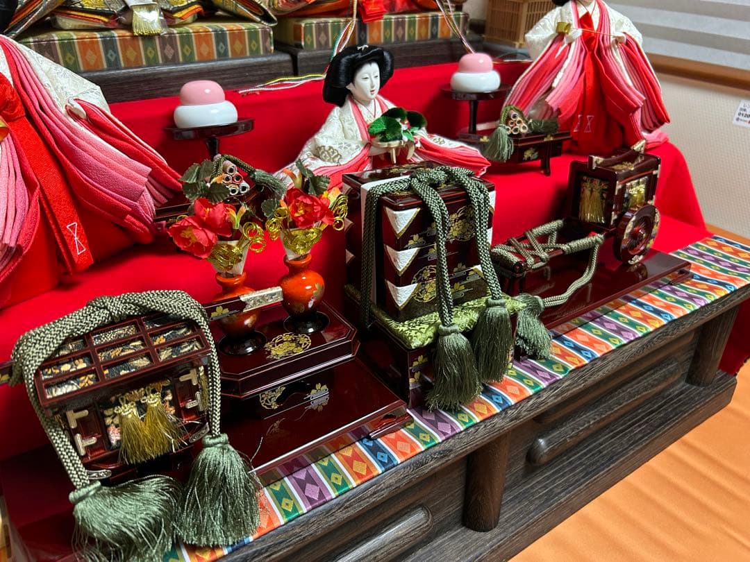 雛人形 三段飾り お道具一式 ★小出松寿作｜美品｜匿名配送・複数口配送