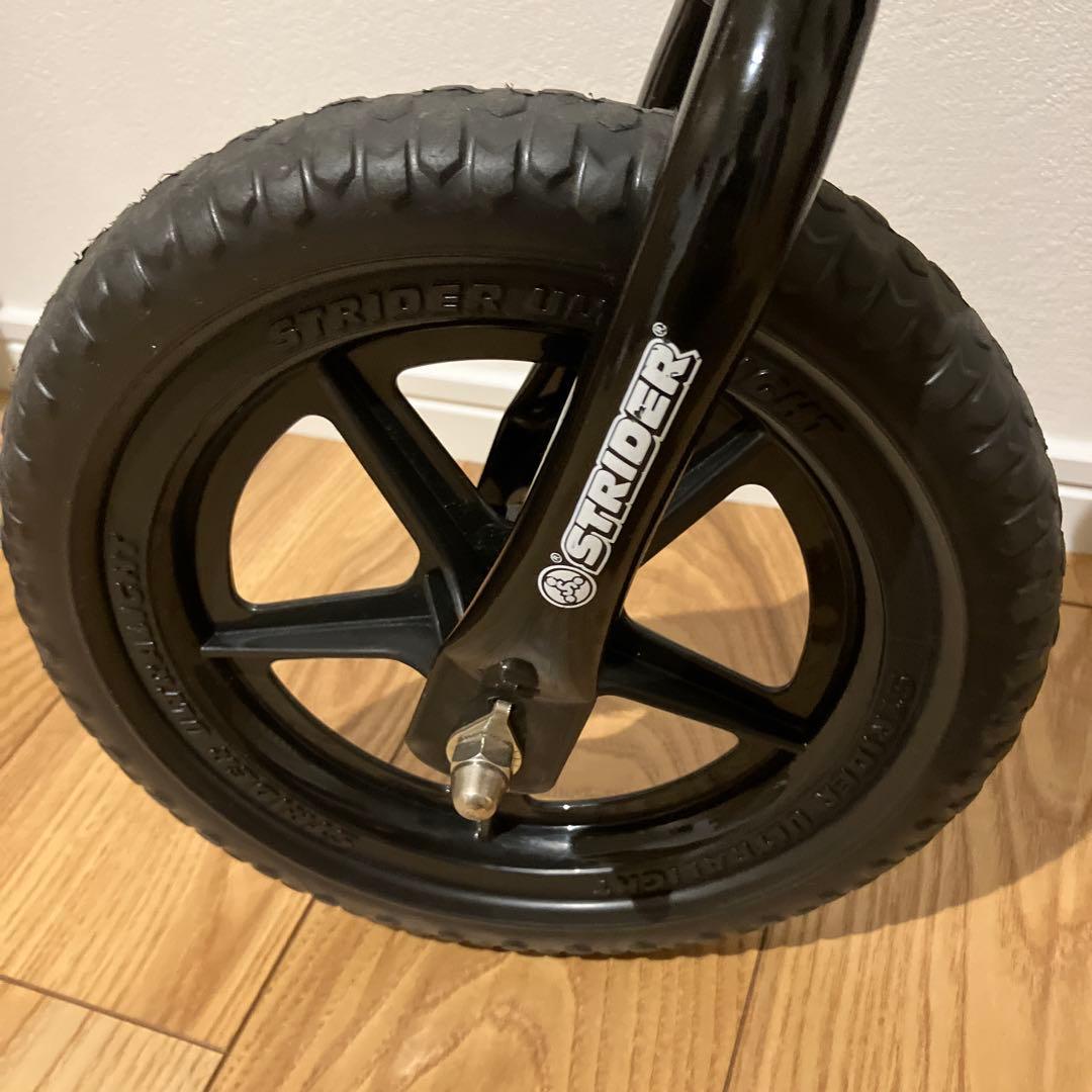 STRIDER ストライダー 黒 12 スポーツ
