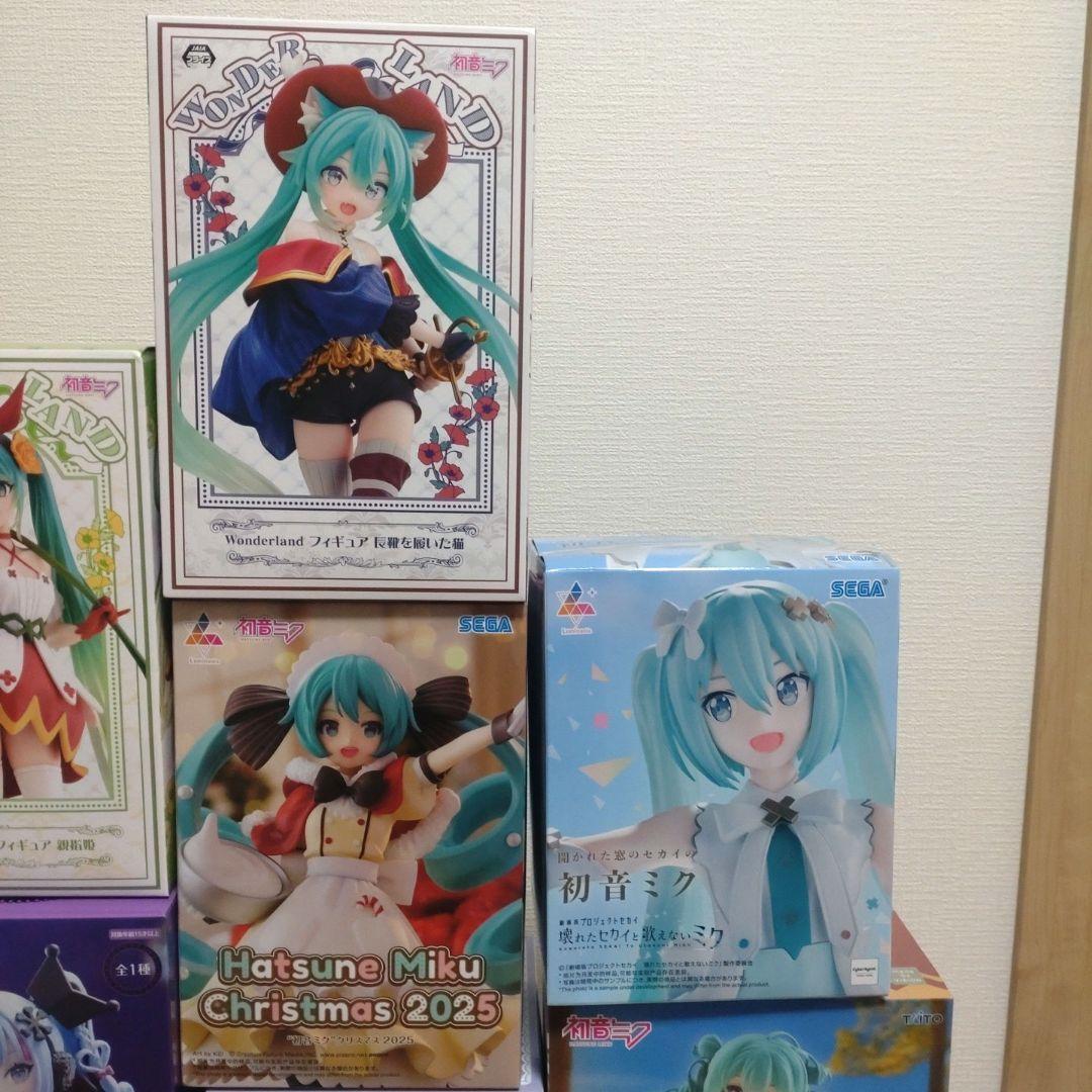 初音ミク　プライズ　フィギュア　まとめ売り　13体