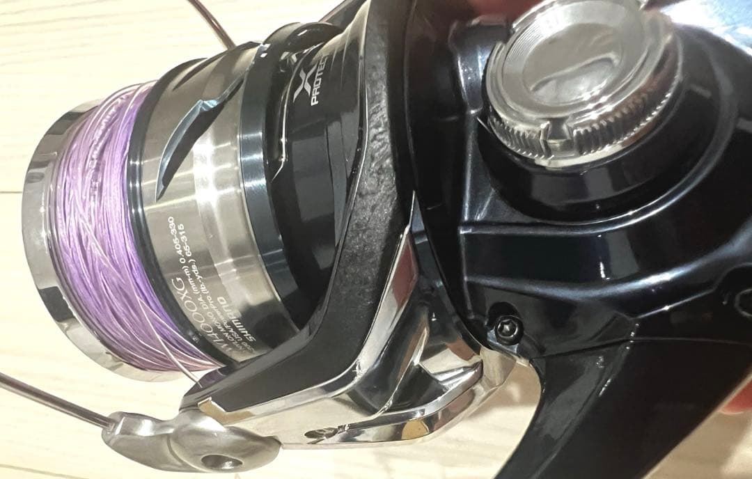高性能スピニングリール　TWIN POWER SW14000XG SHIMANO