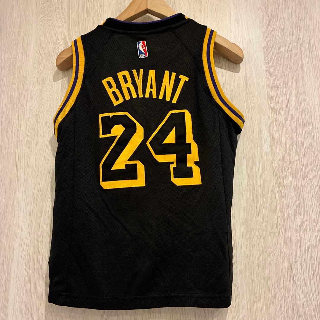 Nike Lakers キッズサイズKobe Series