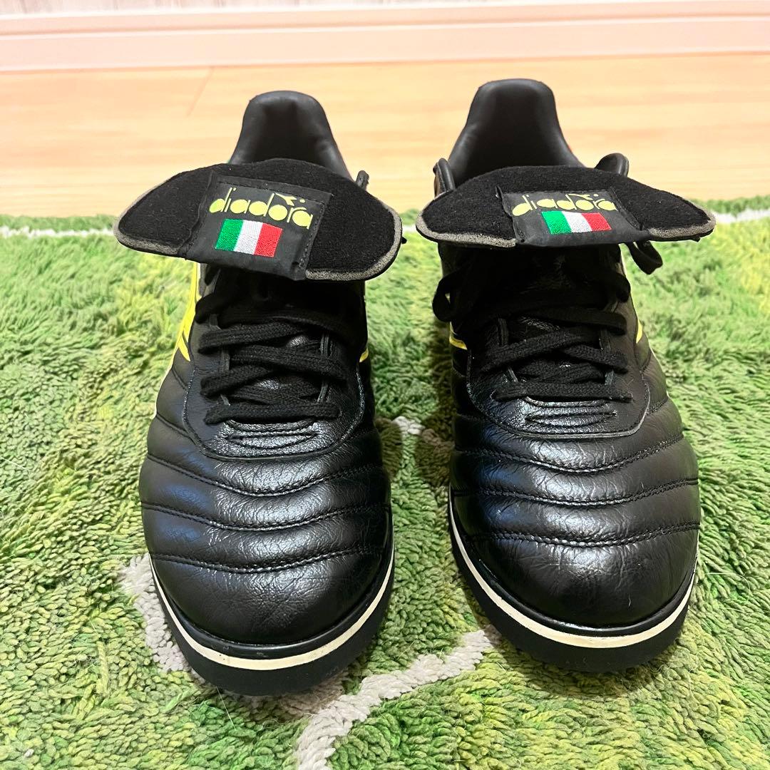 激レア サッカー フットサル ファッション スニーカー ディアドラ ナポリMD