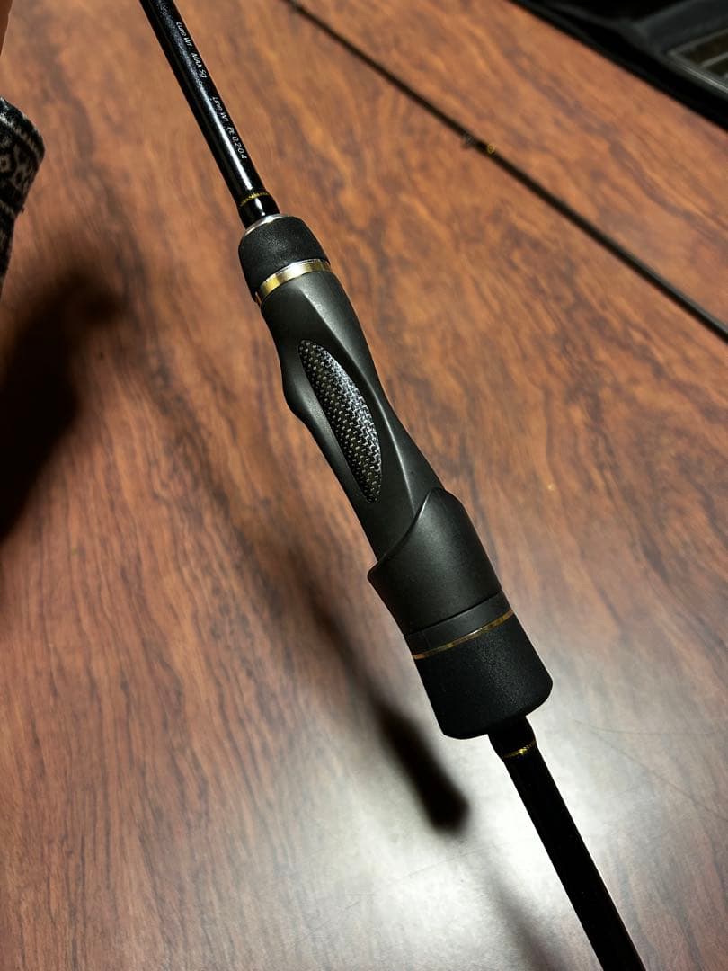 テイルウォーク　アジストSSD 63 ソリッド