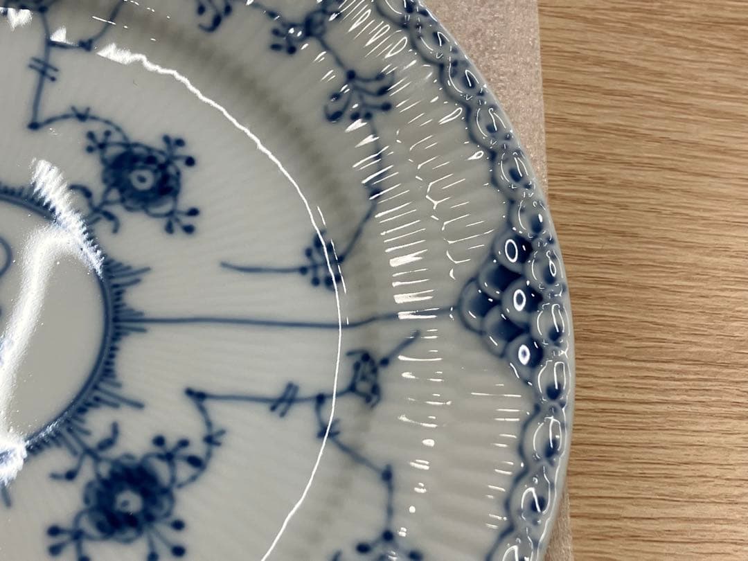   620 青い花柄皿