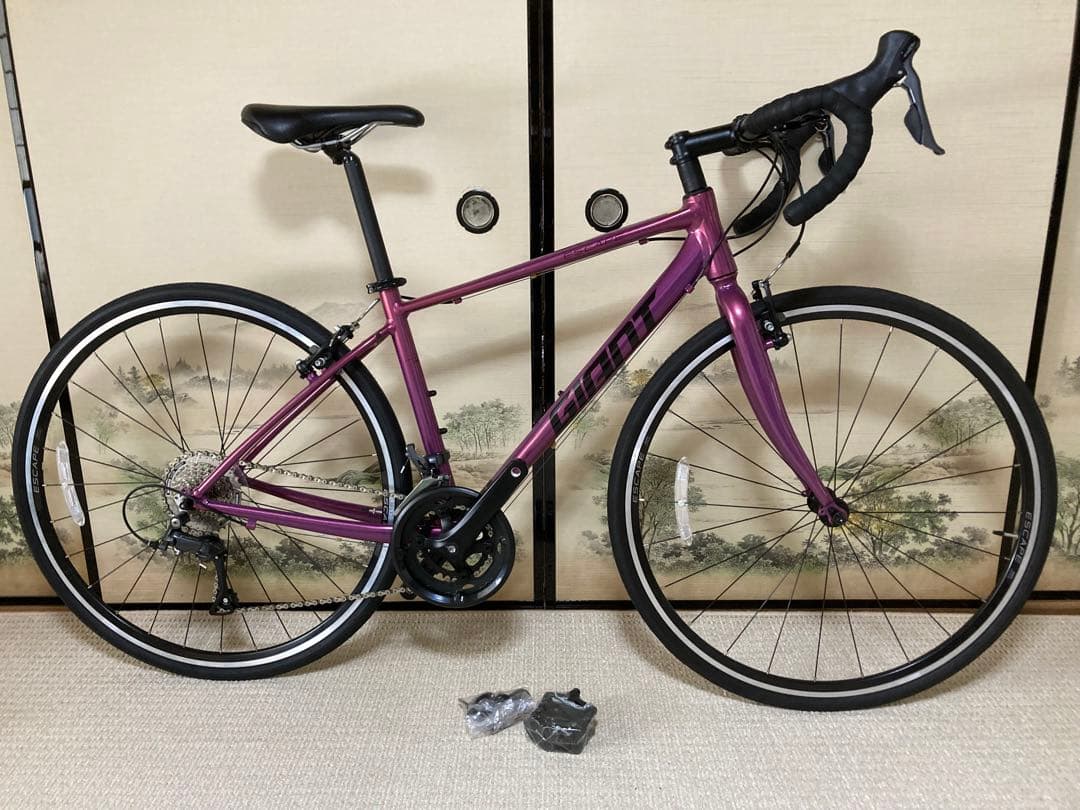 GIANT ESCAPE DRIP R ピンク　2023年　モデル　XS