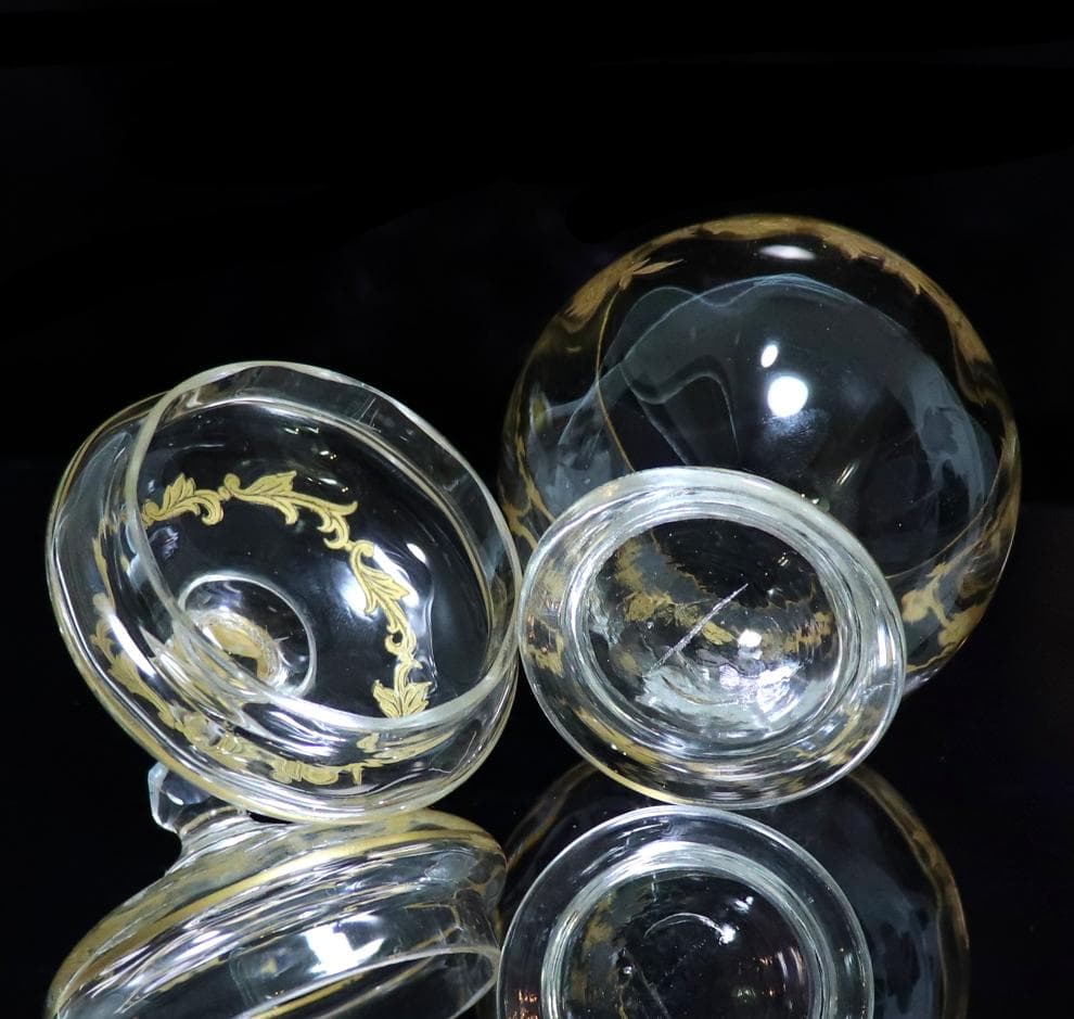 オールド・バカラ 24金彩花つなぎ文蓋物 1900年頃 ゴールド 金縁 小物入れ