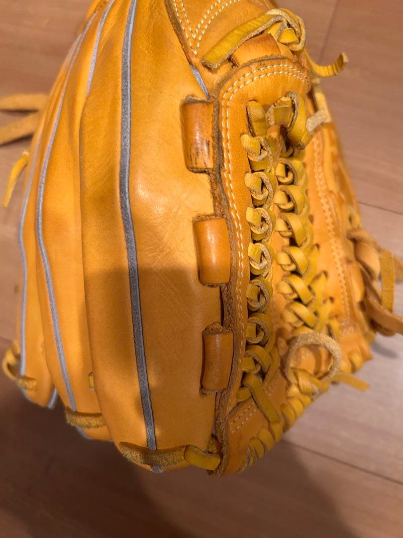 Under Armour 野球グローブ イエロー