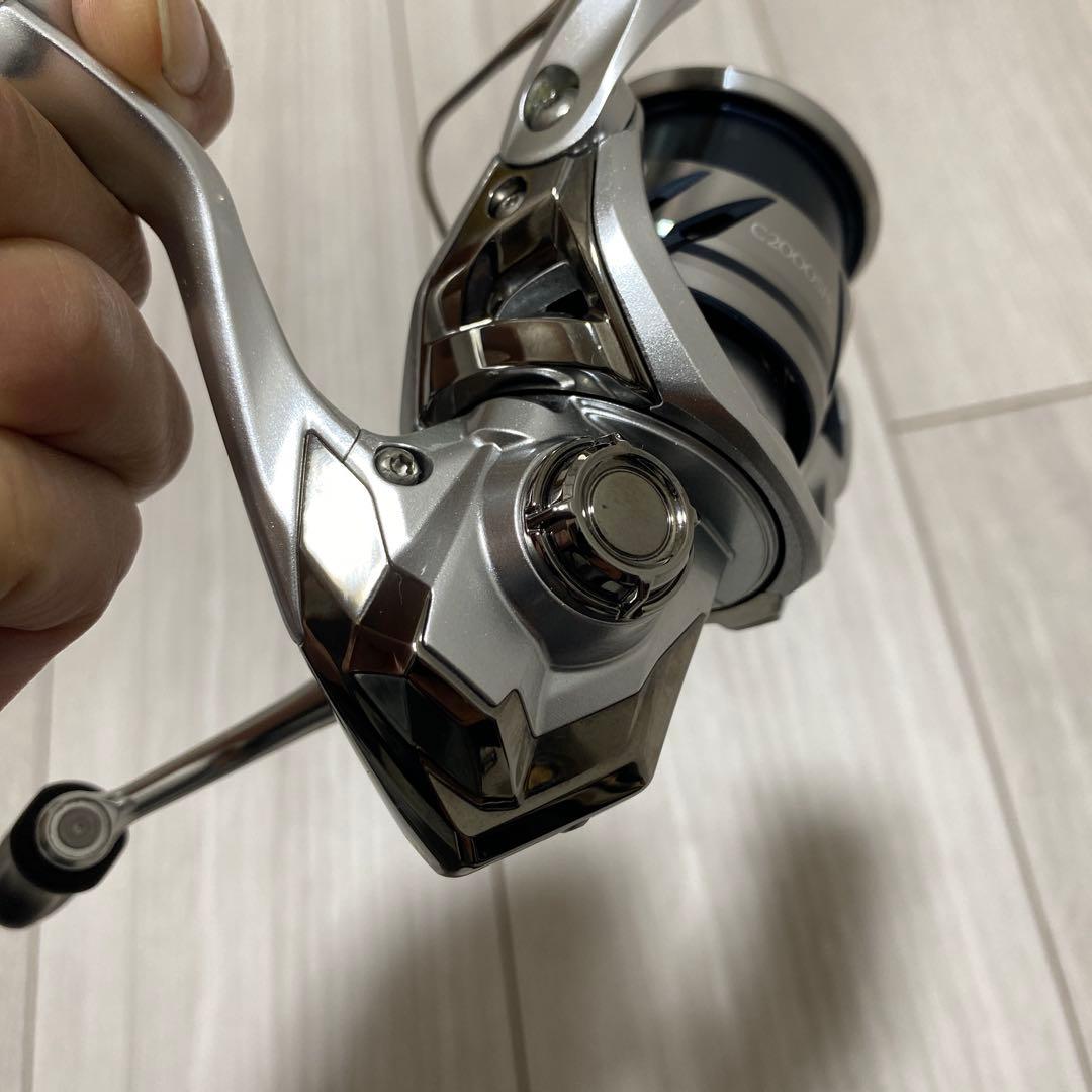 シマノ　23ストラディック　C2000SHG 美品　☆特価☆