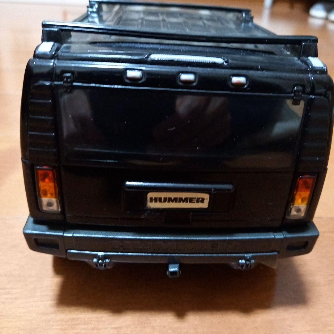 Hummer H2 1/18 ミニカー 4ドア