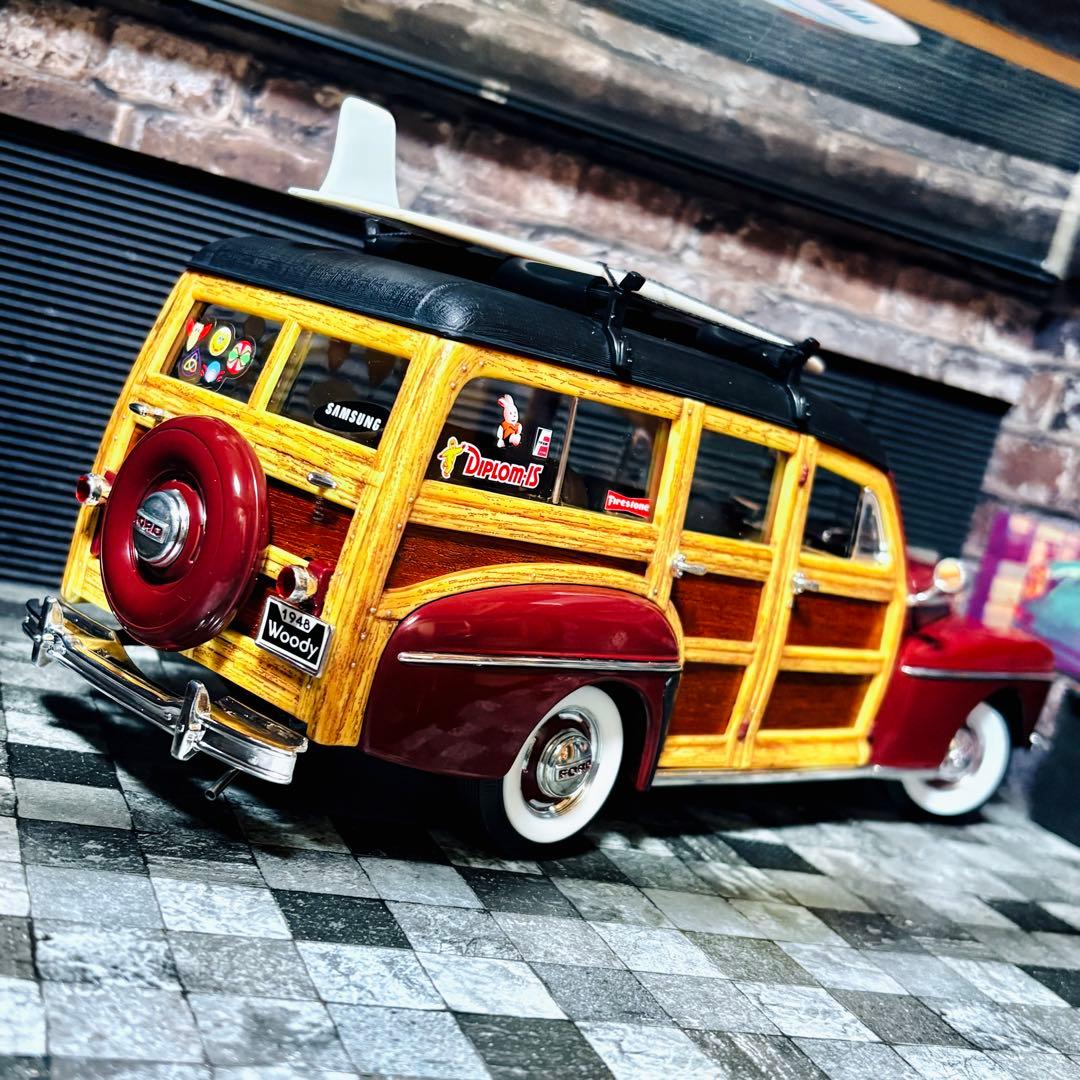 ワンオフカスタム 1/18 ロードシグネチャー 1948フォード ウッディワゴン
