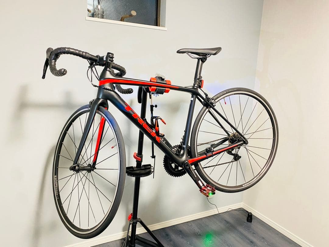 トレック　エモンダTREK Émonda SL 5 Disc 黒　赤　サイズ52