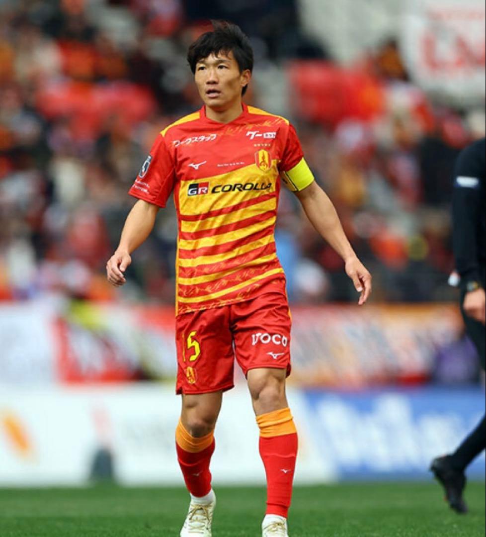 名古屋グランパスＪリーグ百年構想リーグ　稲垣祥選手ユニフォーム