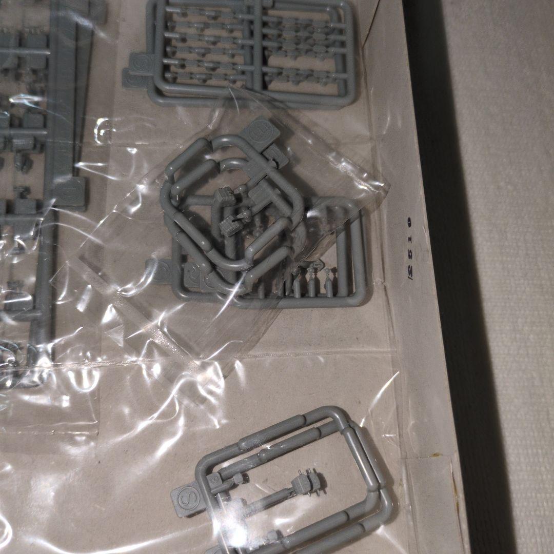 サイバーホビーの1/700アメリカ駆逐艦リバモア＆モンセン　エッチングパーツ付き