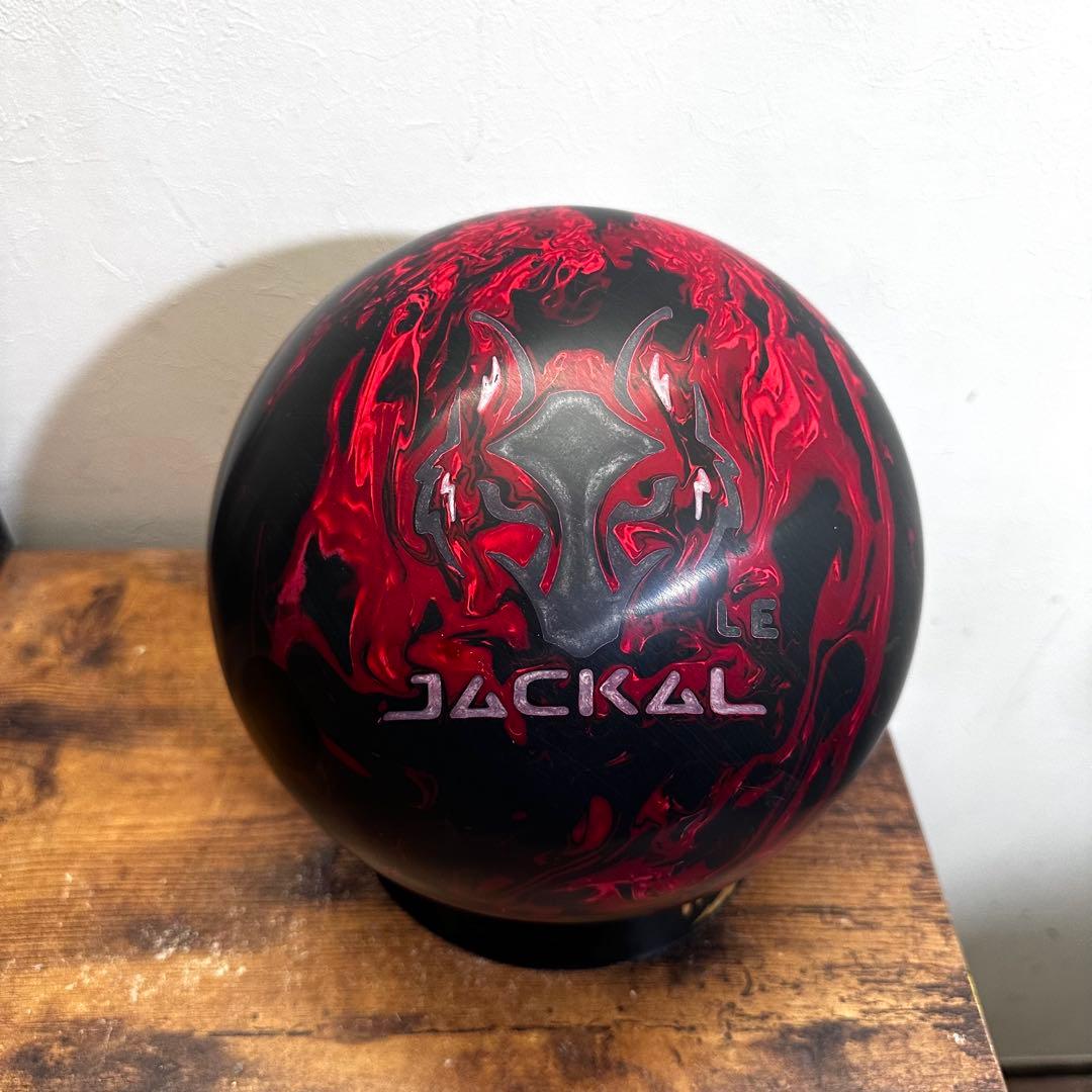14ポンド美品　MOTIV JACKAL LE ボウリングボール