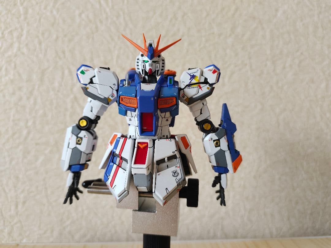 RG 1/144 RX-93ff νガンダム 塗装済 完成品