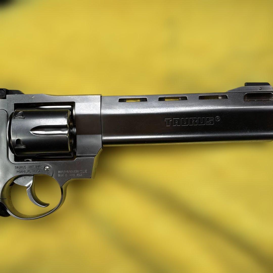 マルシン　RAGING BULL .44 MAGNUM トーラス　ガスガン