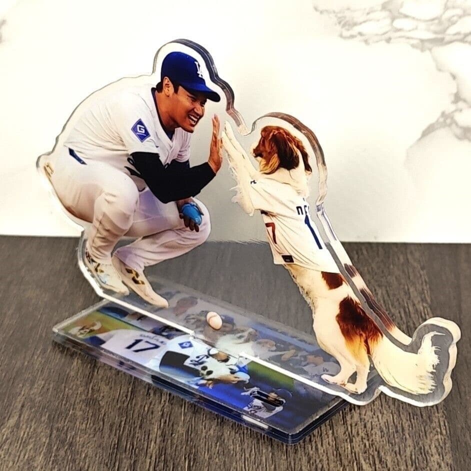 大谷翔平 選手アクリルスタンド　デコピン　大型 (大15cmx25cm ）