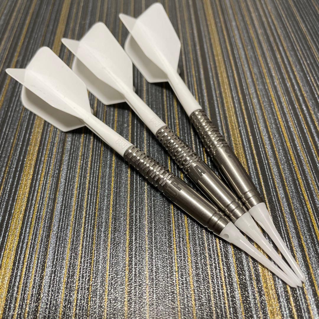激レア ソフトダーツ バットダーツ トルピード 投げやすい 角形のカット