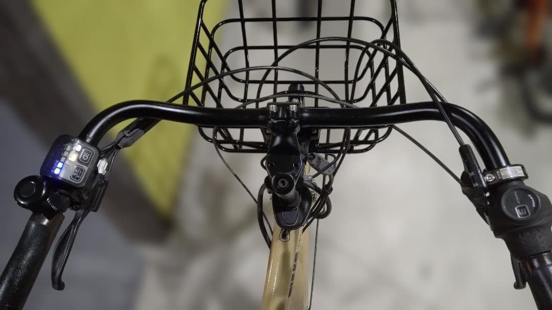 BIKKE　GRI　回生充電機能付き　電動自転車　シートクッション新品