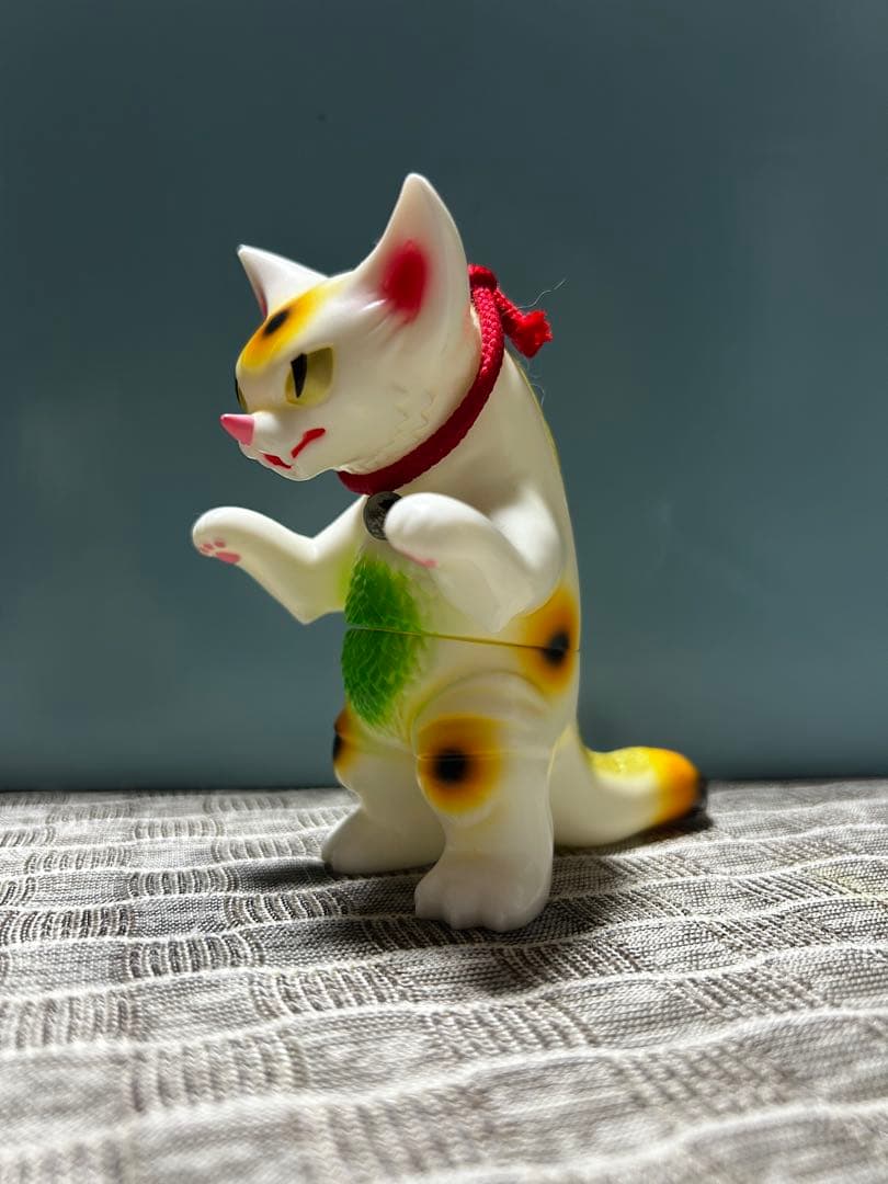 小夏屋円谷ソフビ　ネコ怪獣シリーズ