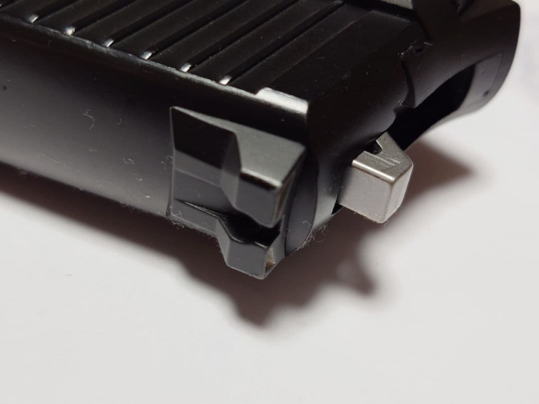 K*0様 東京マルイ シグ ザウエル P226レイル
