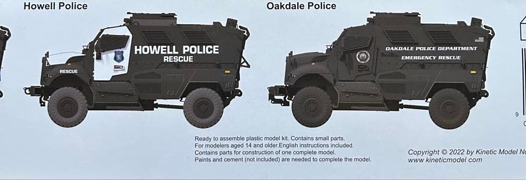 キネティック　1/35スケール　アメリカ合衆国 警察装甲輸送車