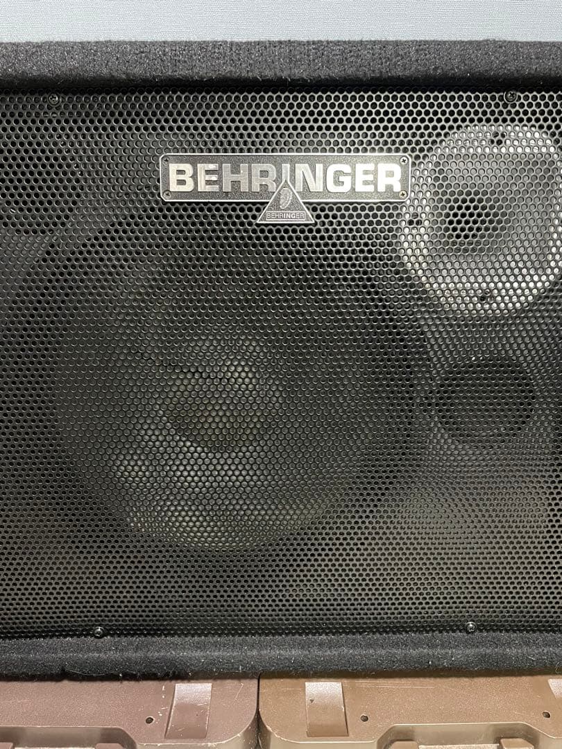 BEHRINGER Ultratone K1800FX アンプ