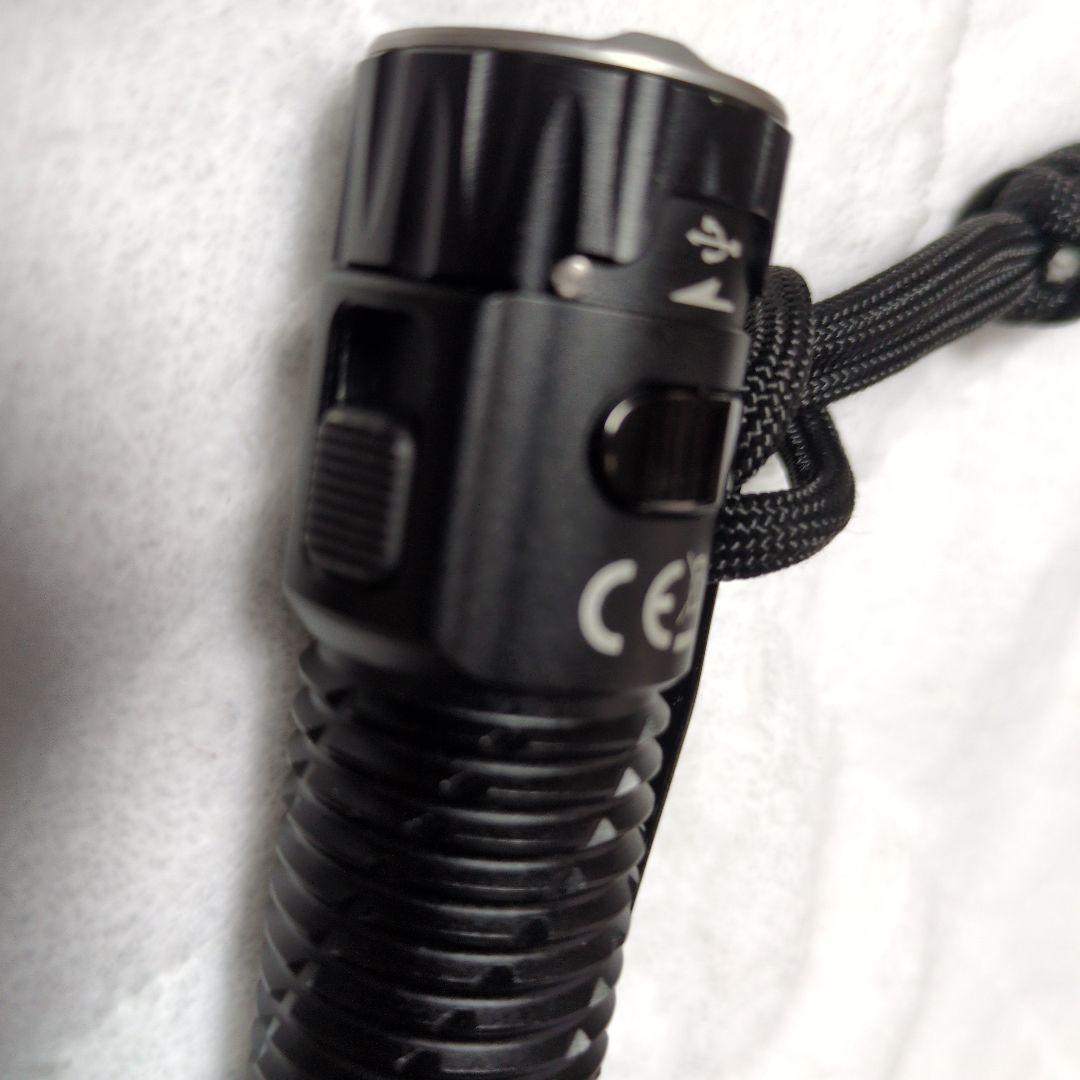 【美品】NITECORE EDC33 ＋ NTH10 リジッドホルスター　セット