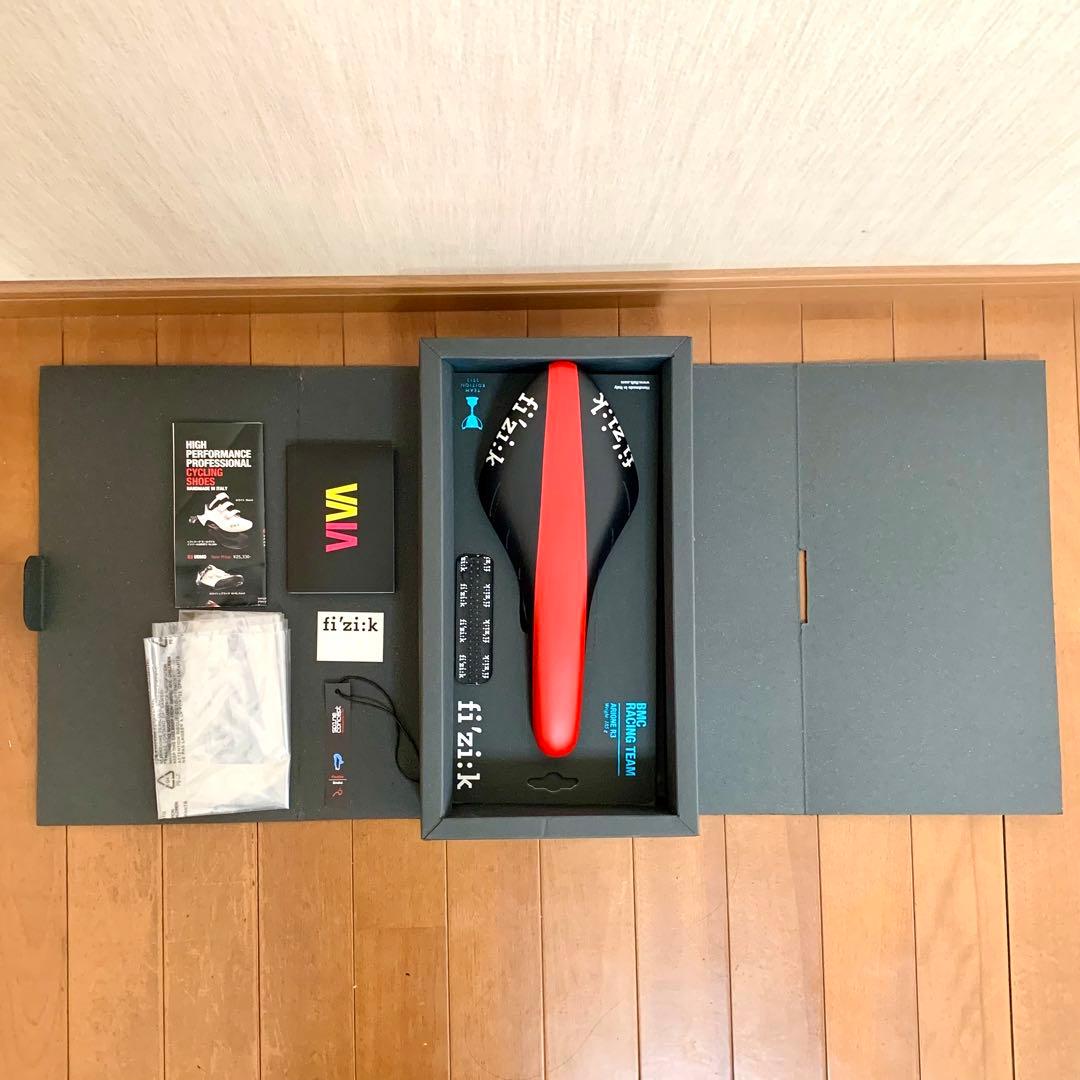 アリオネ ARIONE R3 サドル 2013チームエディション バーテープなし