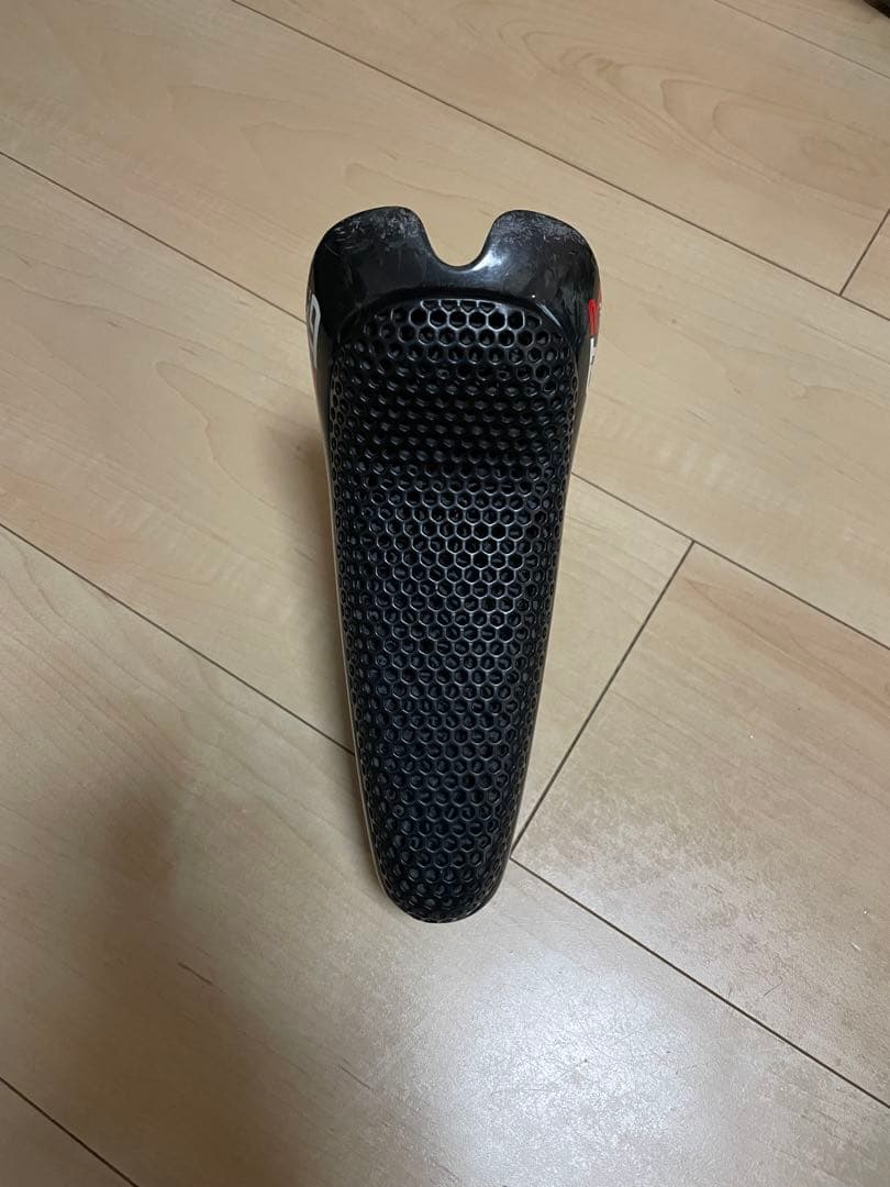 ROCKFISH GTR カーボンサドル ランバイク用
