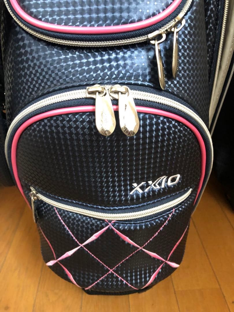 【送料込み】廃盤希少　XXIO キャディバッグ　ゴルフバッグ　レディース　美品