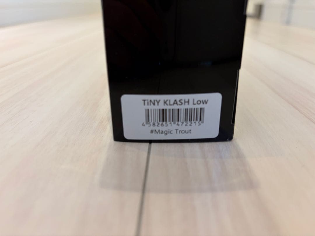 「新品未使用」　DRT タイニークラッシュLow マジックトラウト
