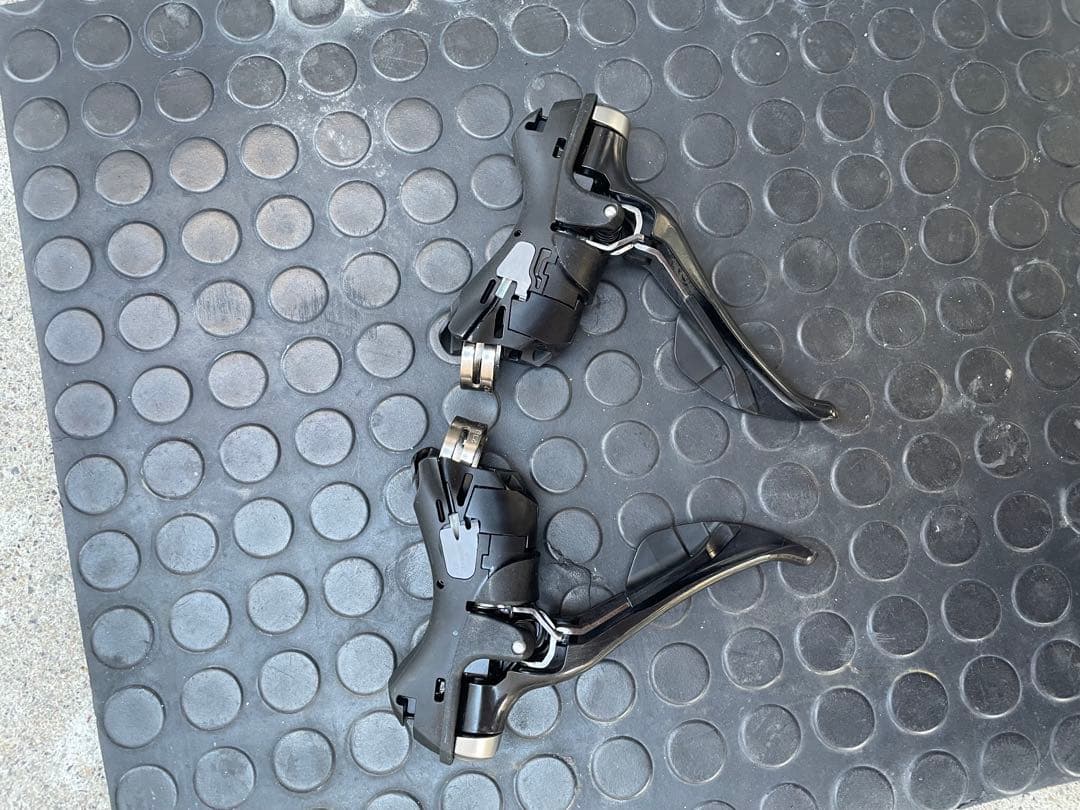 Shimano 105 シフター