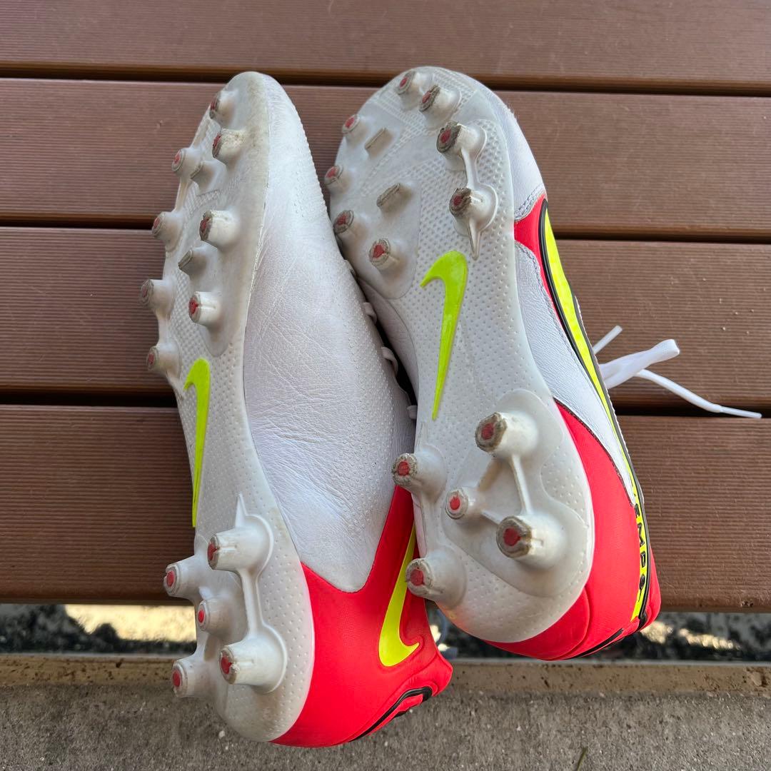 NIKE ティエンポレジェンド 9 PRO HG