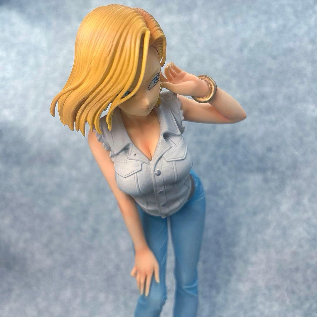 ドラゴンボール 人造人間18号 リペイント GLITTER & G 金属ピアス