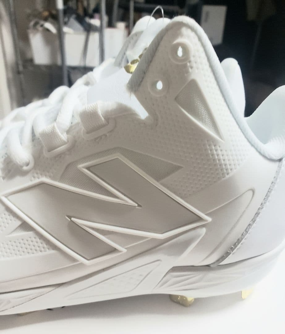 r*.様 未使用New Balance 大谷翔平 野球スパイク 24.0cm