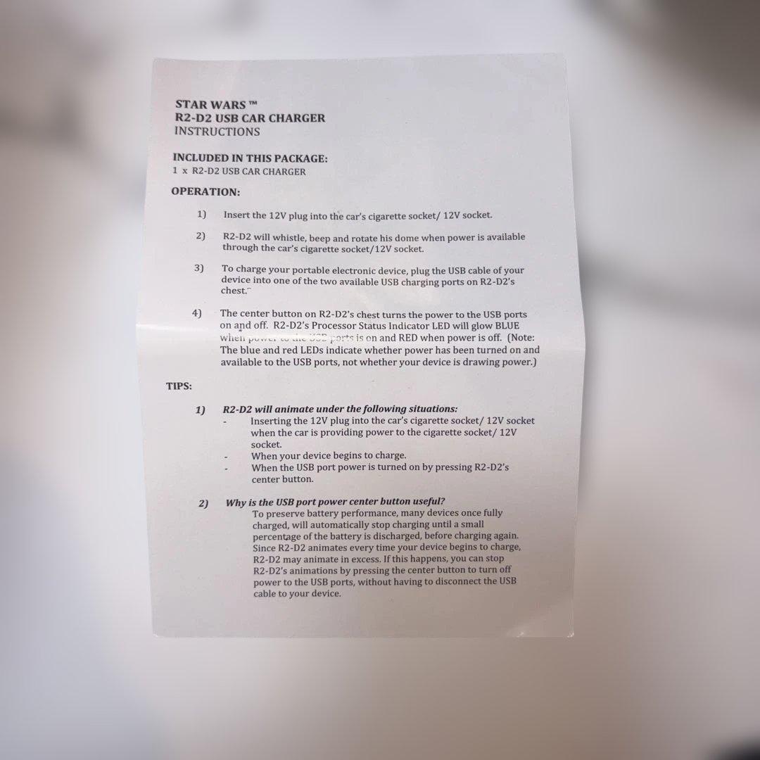 激レア　新品未使用　R2-D2型車載充電器