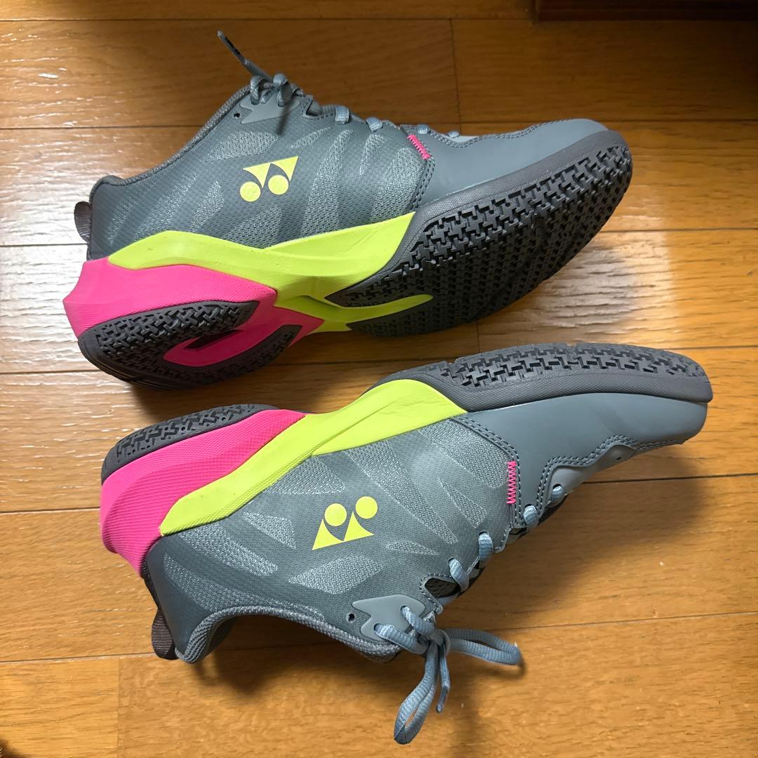 YONEX サブアクシア GT ワイド 26cm